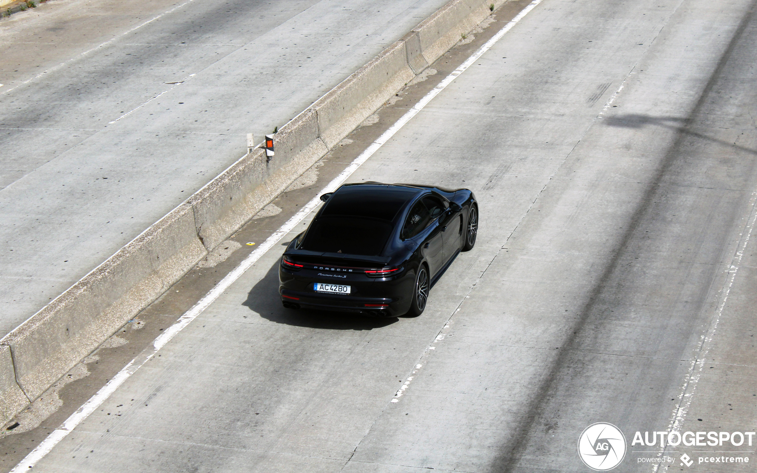 Porsche 971 Panamera Turbo S E-Hybrid