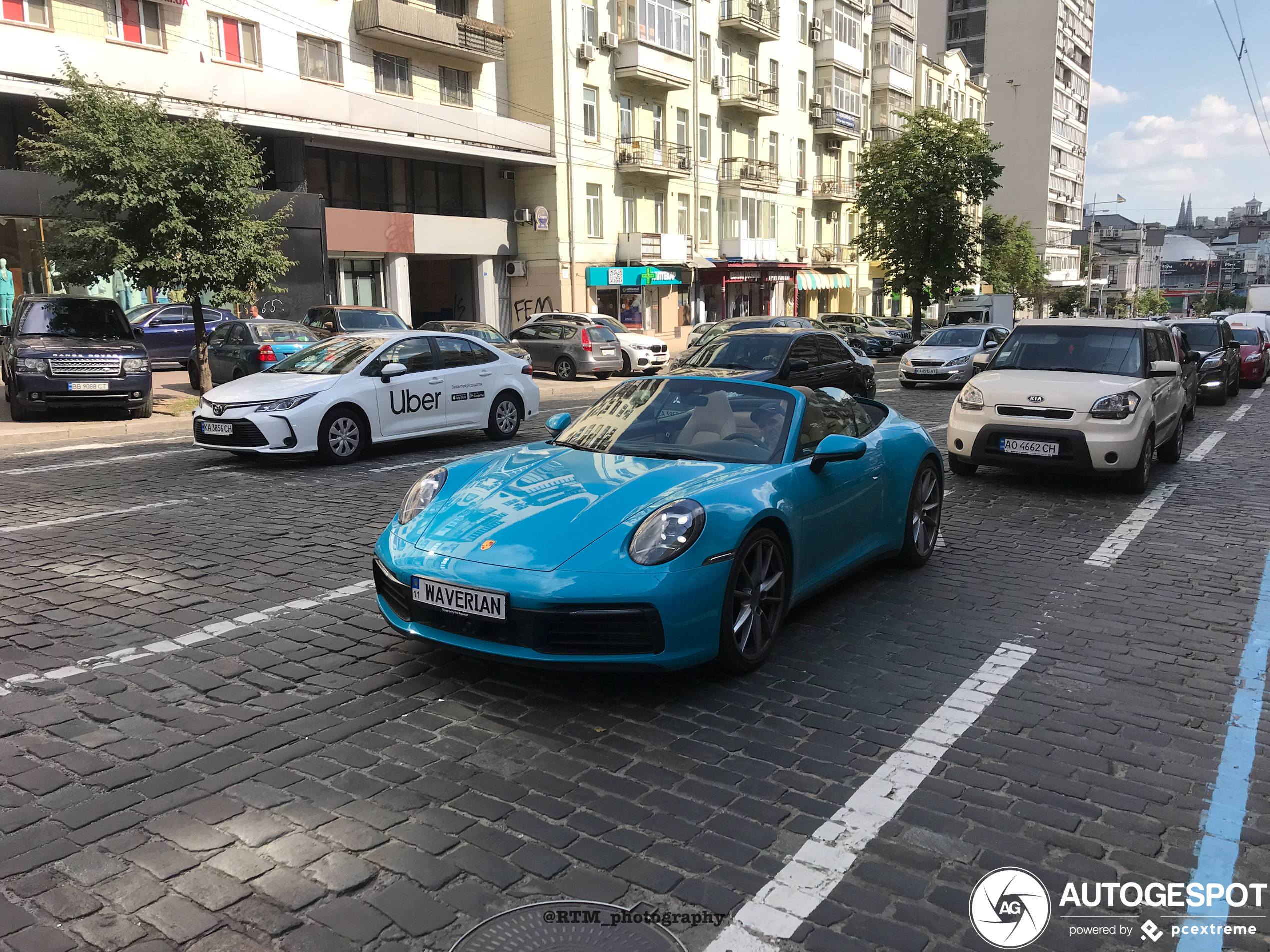 Porsche 992 Carrera 4S Cabriolet