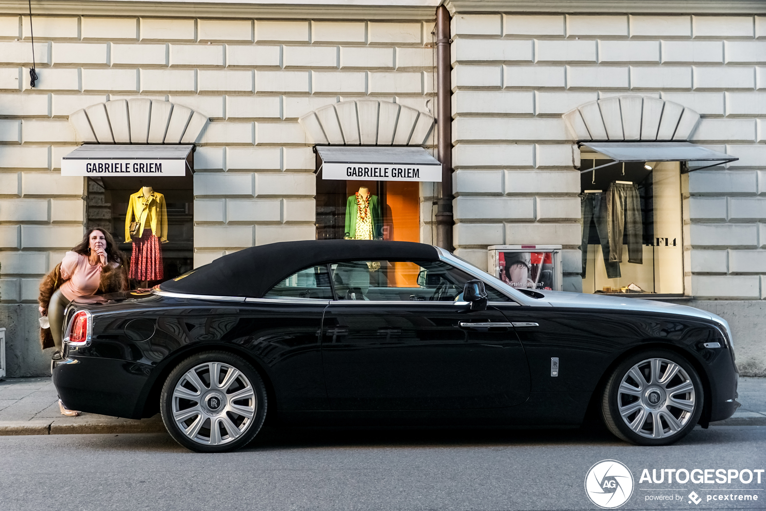 Rolls-Royce Dawn