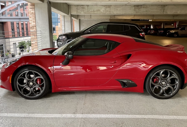 Alfa Romeo 4C Coupé