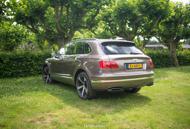 Bentley Bentayga V8