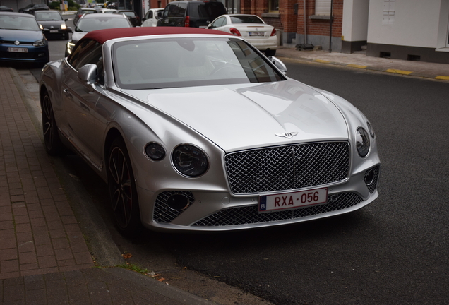 Bentley Continental GTC V8 2020