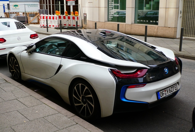 BMW i8 2018