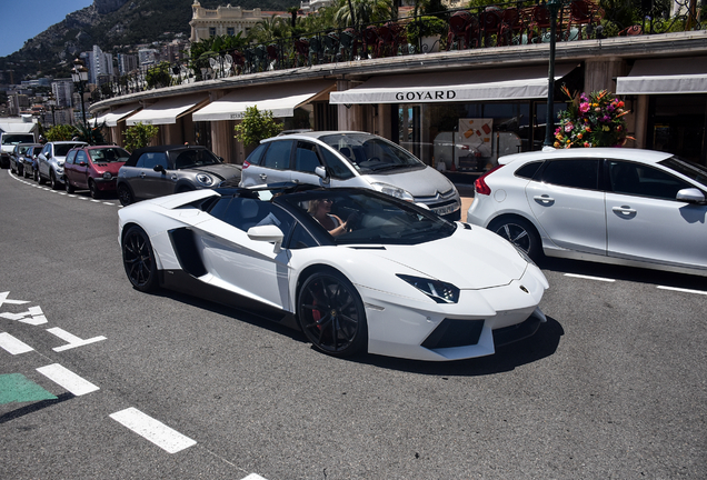 Lamborghini Aventador LP700-4 Roadster