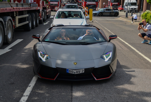 Lamborghini Aventador LP700-4 Roadster Pirelli Edition