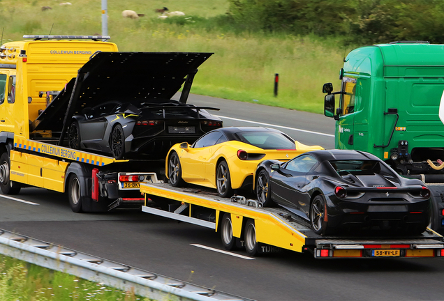 Lamborghini Aventador LP750-4 SuperVeloce