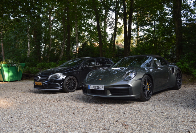 Porsche 992 Turbo S Cabriolet