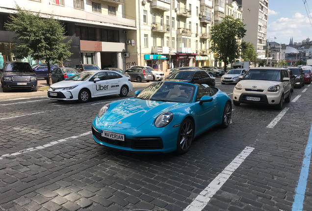 Porsche 992 Carrera 4S Cabriolet