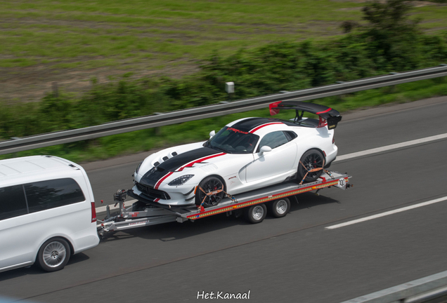 SRT 2016 Viper ACR Extreme