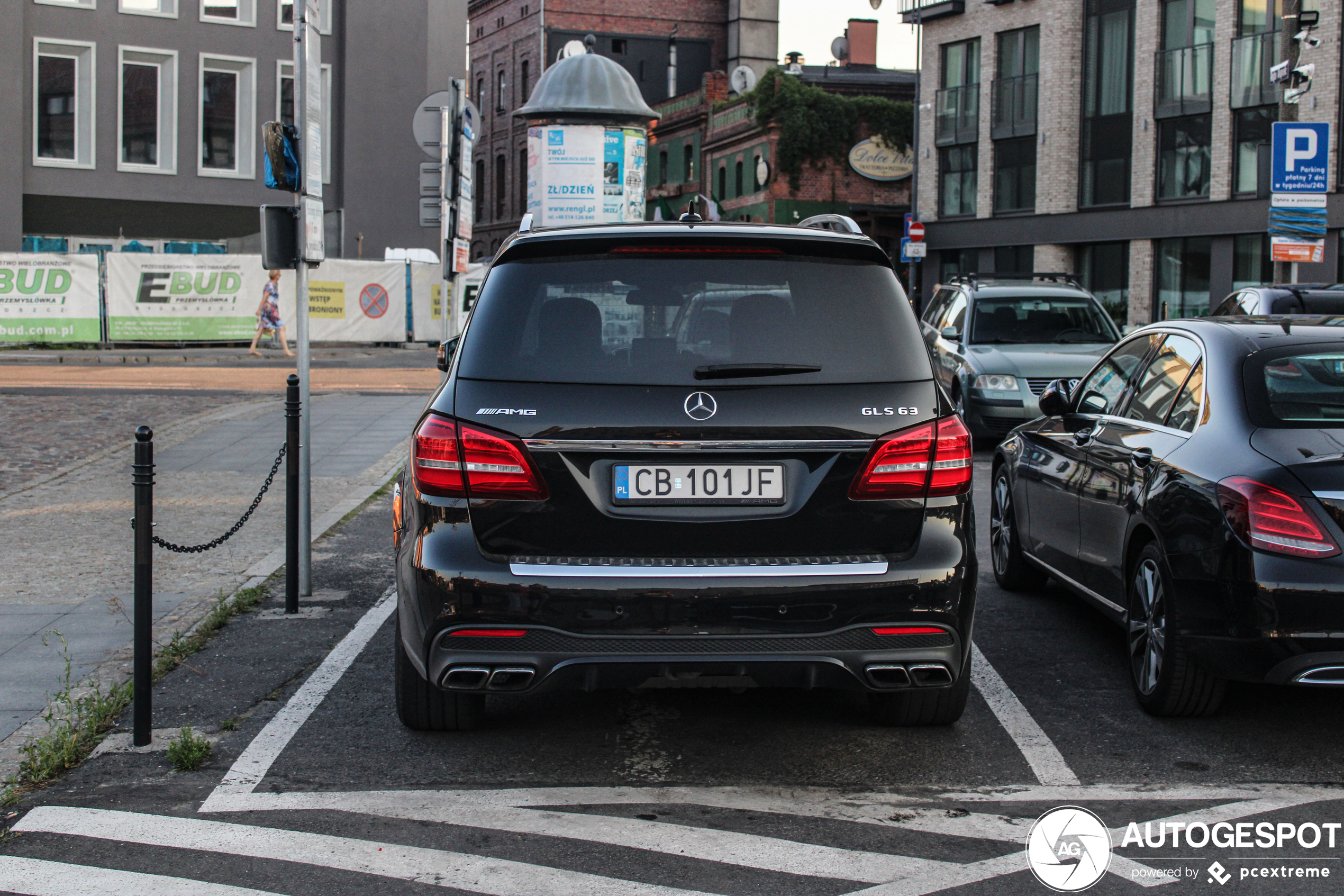 Mercedes-AMG GLS 63 X166