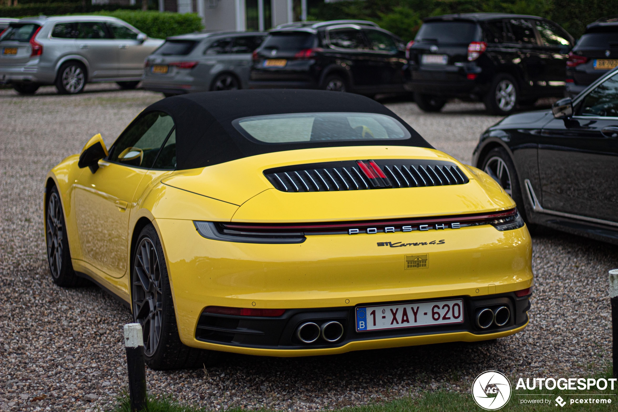 Porsche 992 Carrera 4S Cabriolet