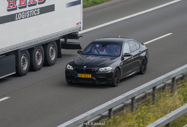 BMW M5 F10 2011