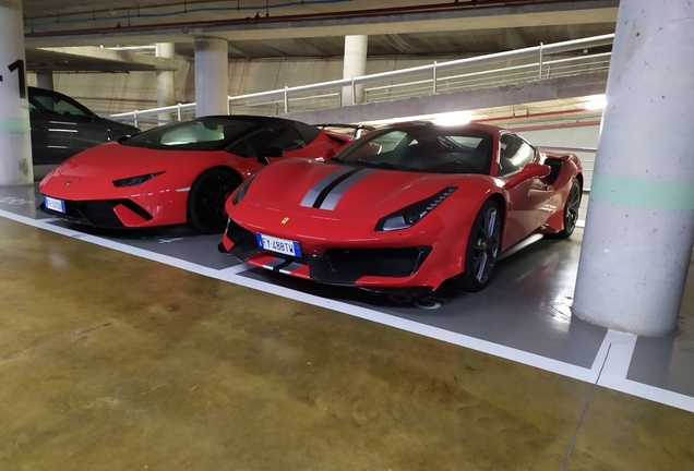 Ferrari 488 Pista