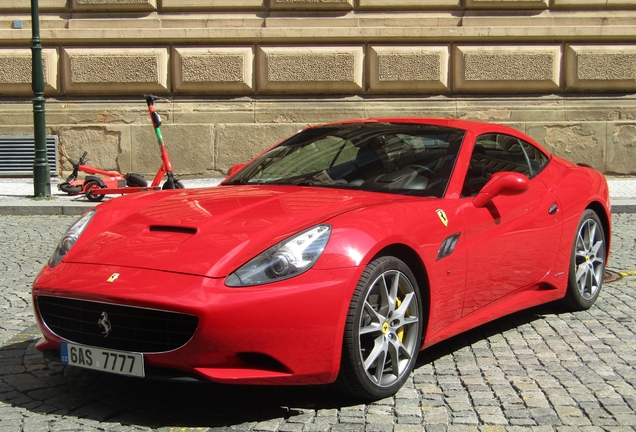 Ferrari California