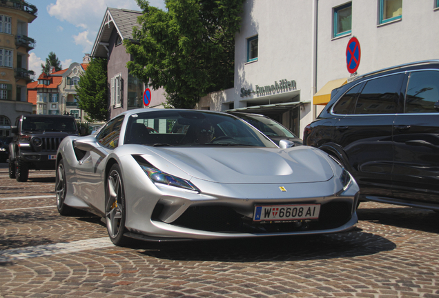 Ferrari F8 Spider