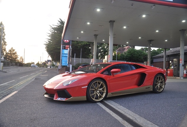 Lamborghini Aventador LP700-4 Miura Edition