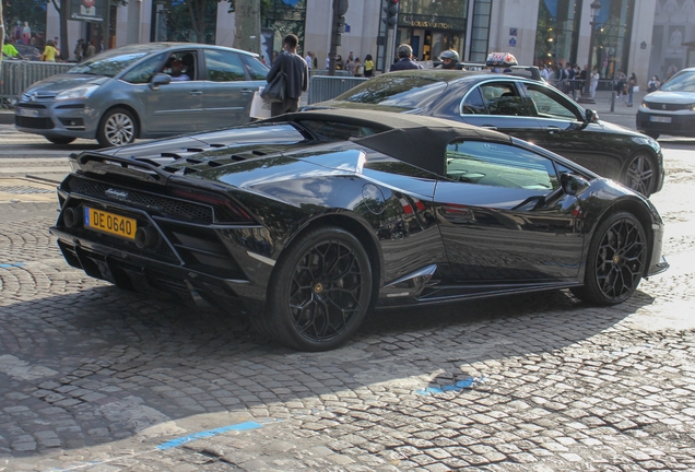 Lamborghini Huracán LP640-4 EVO Spyder