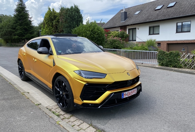 Lamborghini Urus