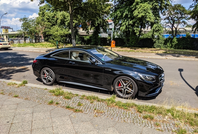 Mercedes-Benz S 63 AMG Coupé C217