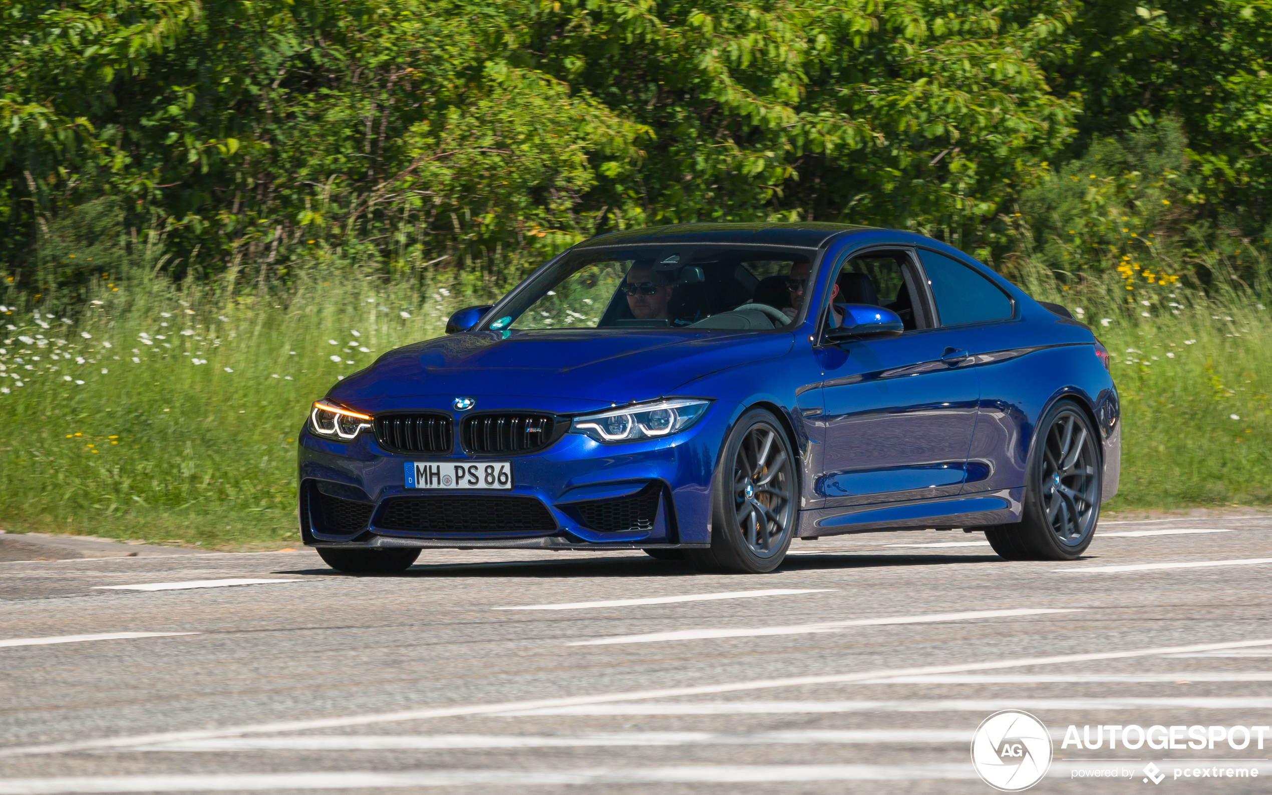 BMW M4 F82 CS