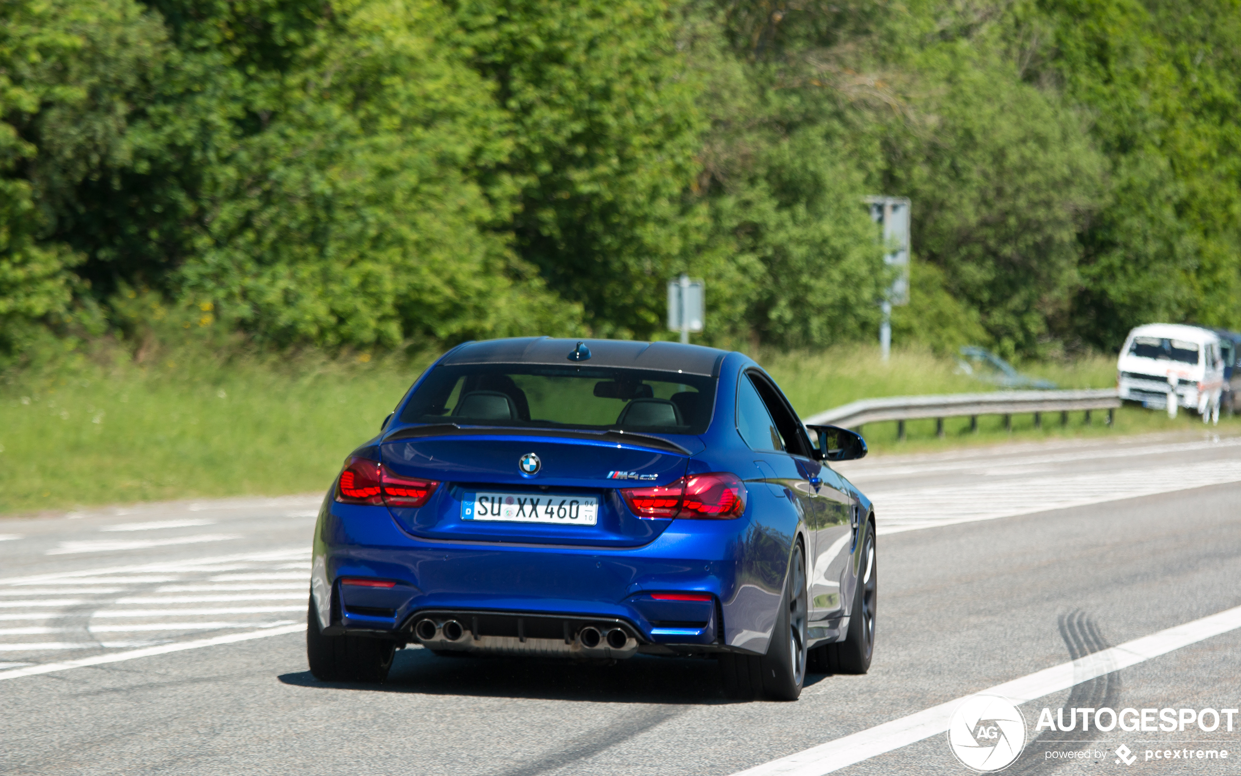 BMW M4 F82 CS