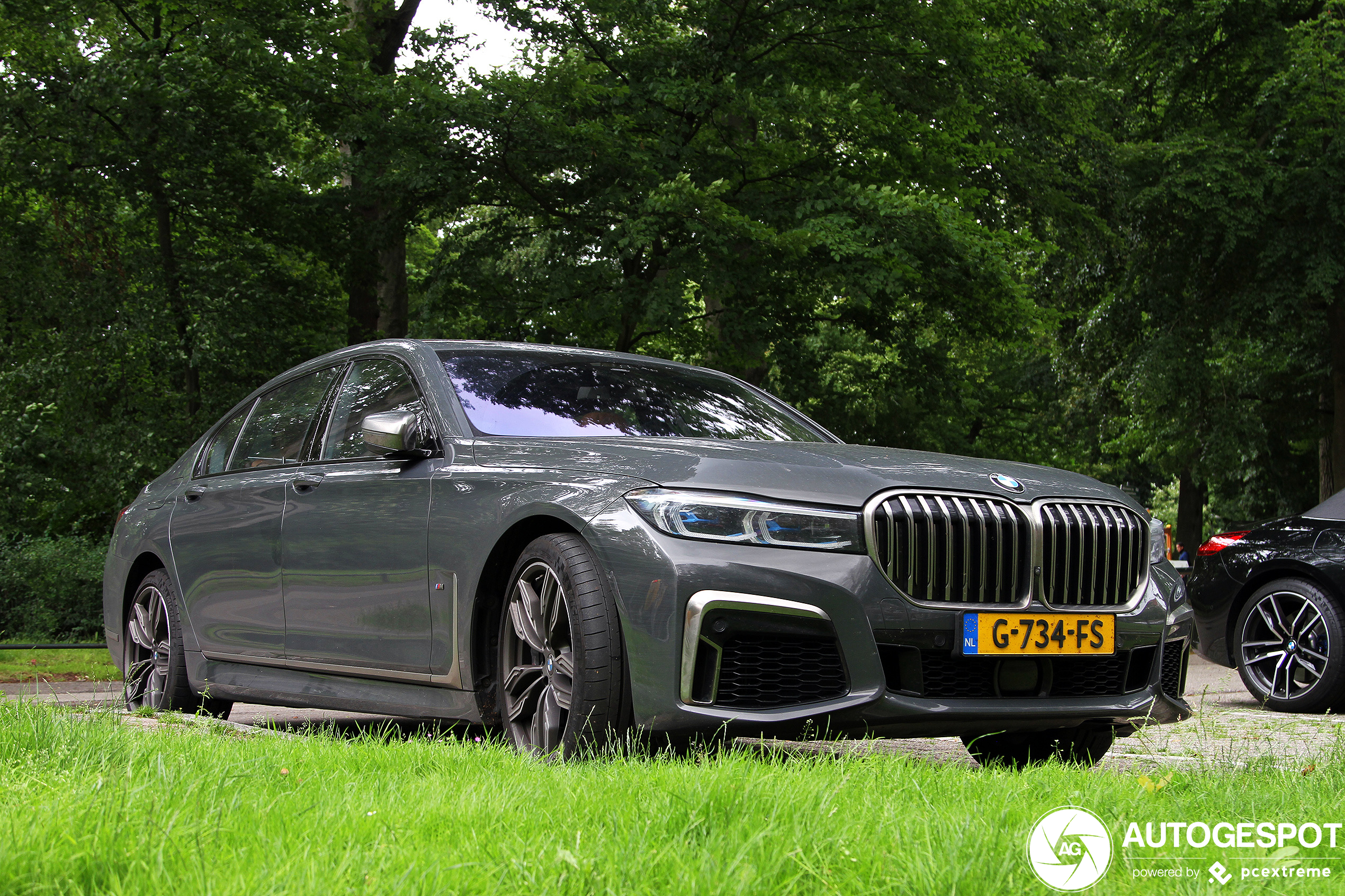 BMW M760Li xDrive 2019