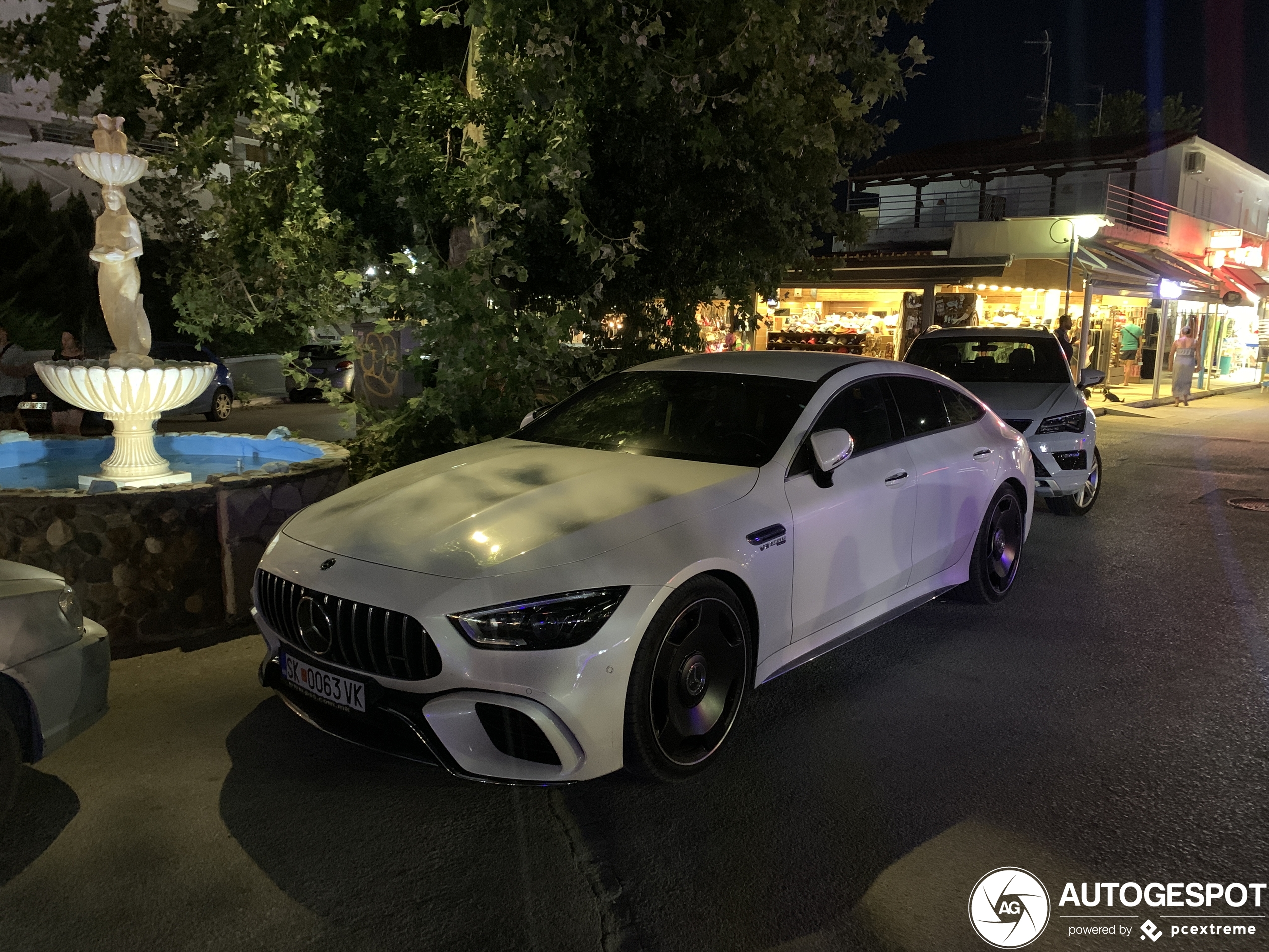 Mercedes-AMG GT 63 S X290