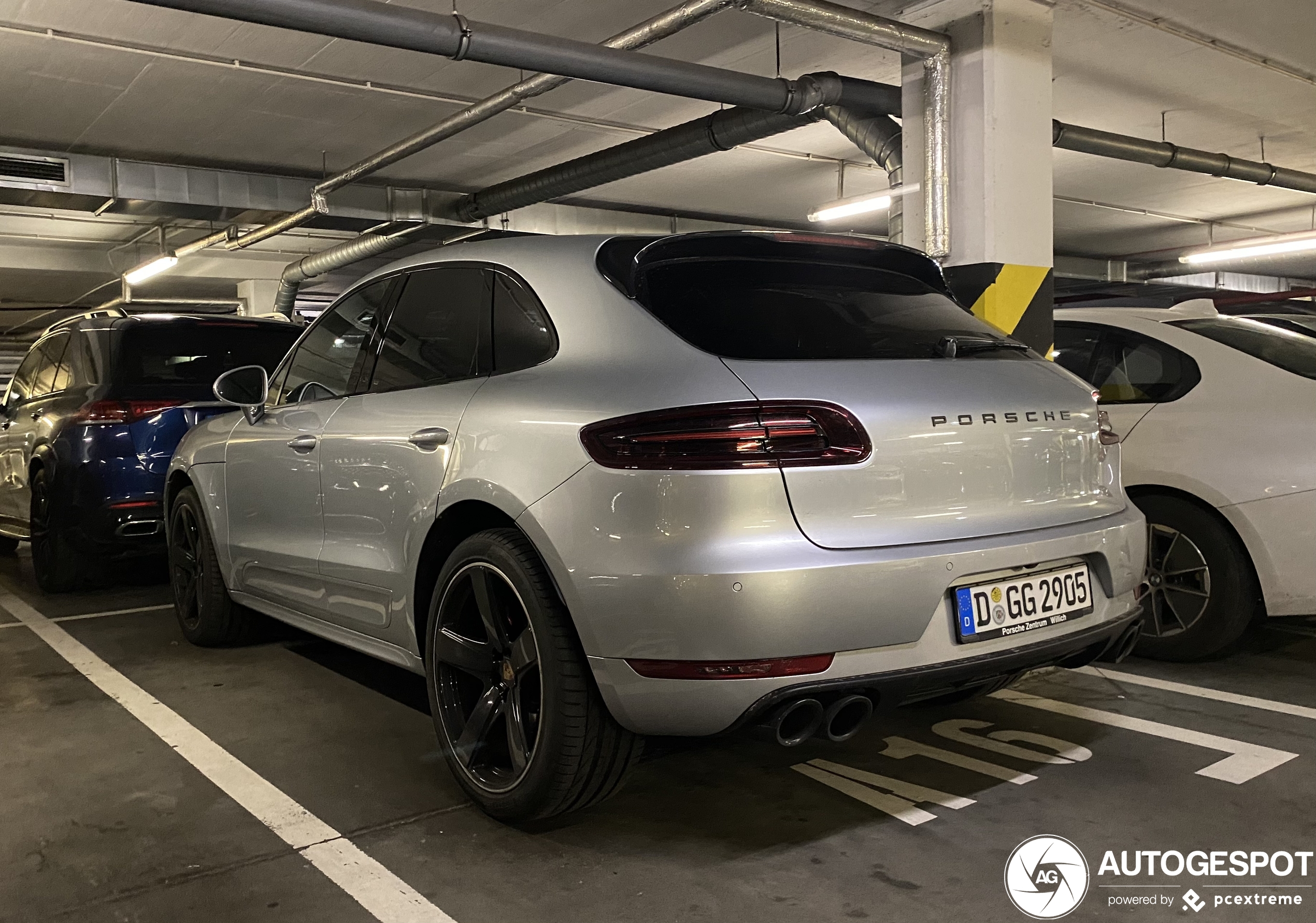 Porsche 95B Macan GTS