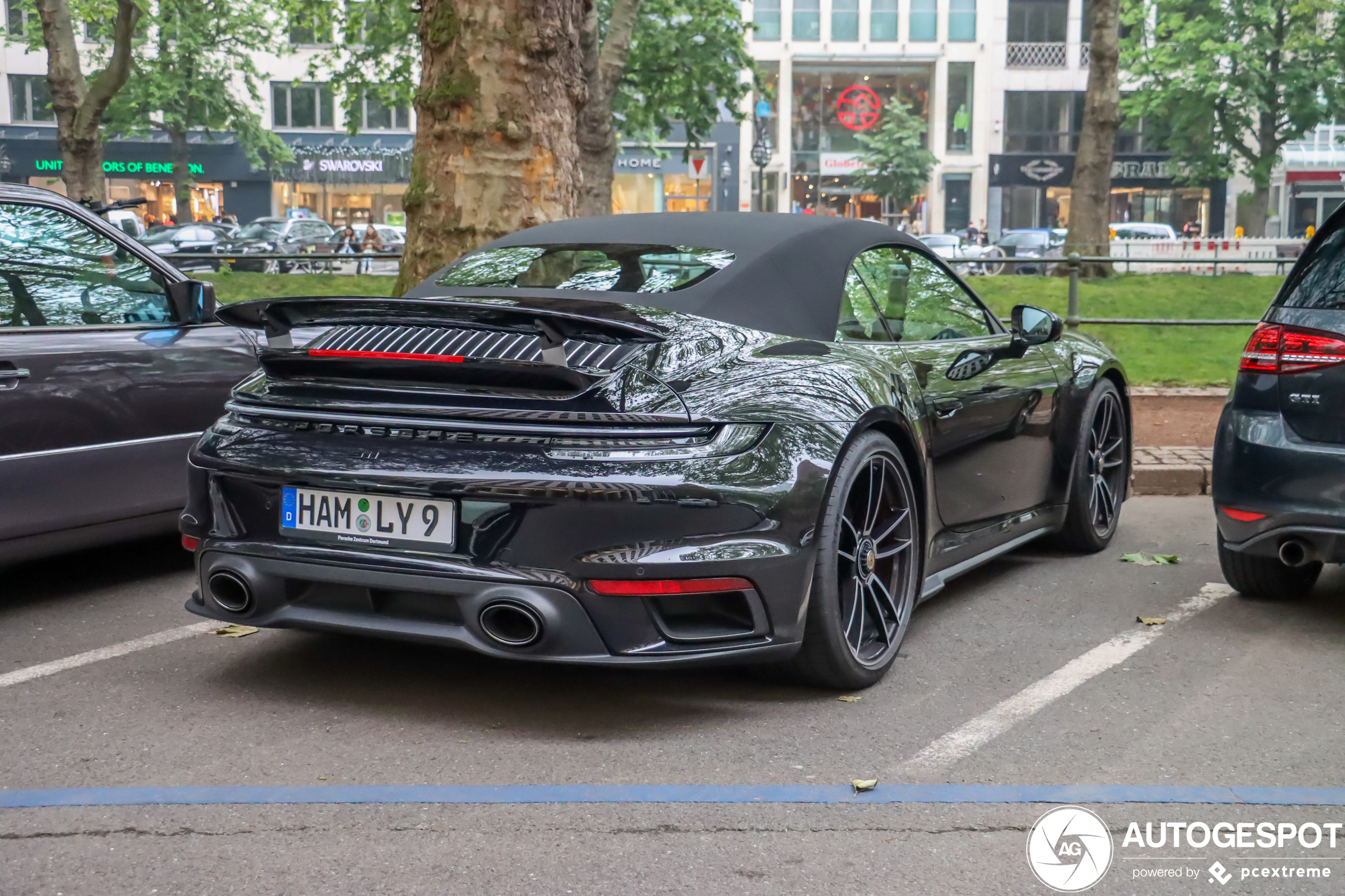 Porsche 992 Turbo Cabriolet