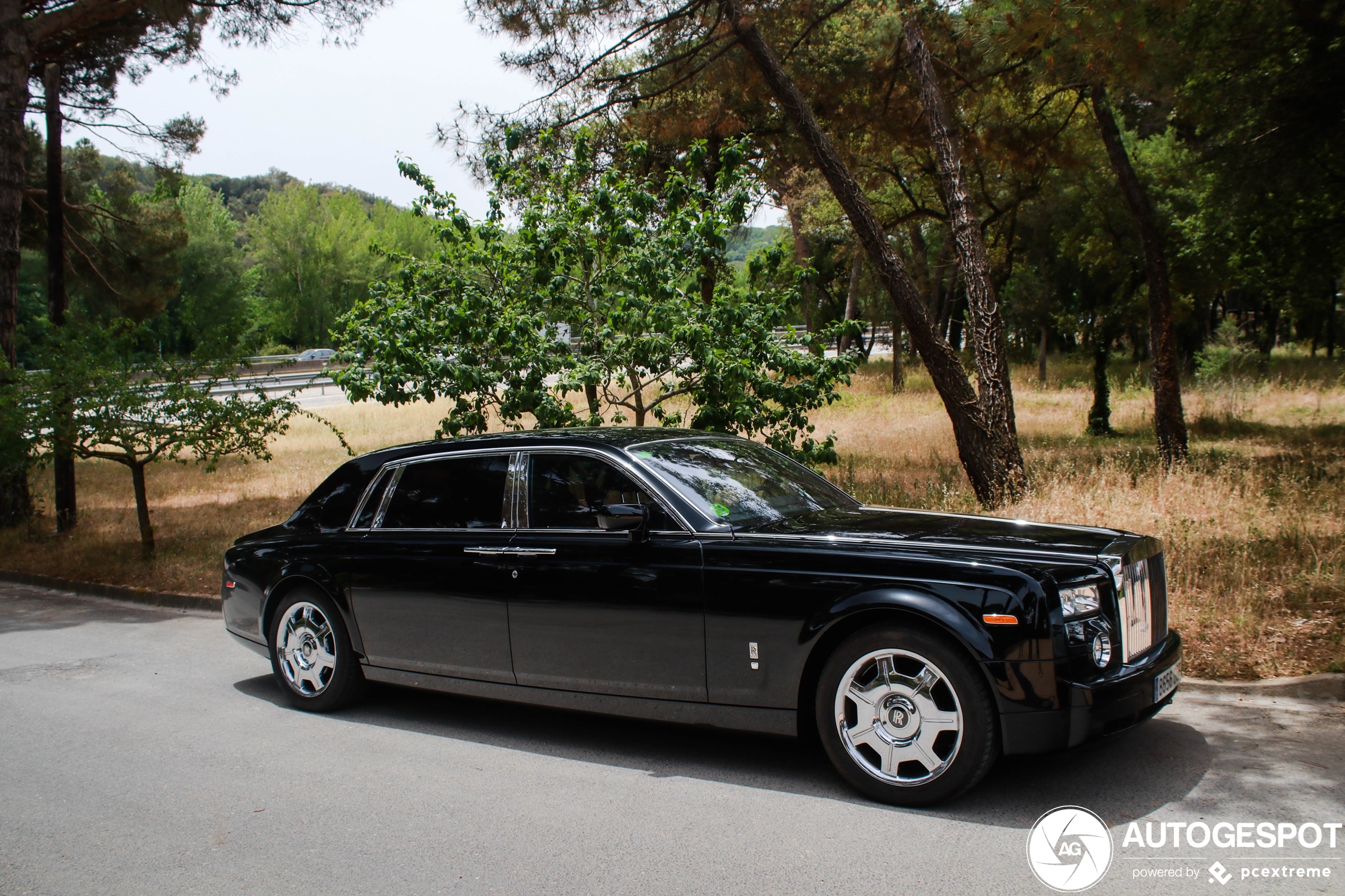 Rolls-Royce Phantom EWB