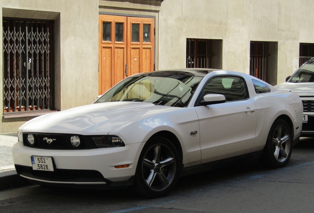 Ford Mustang GT 2011