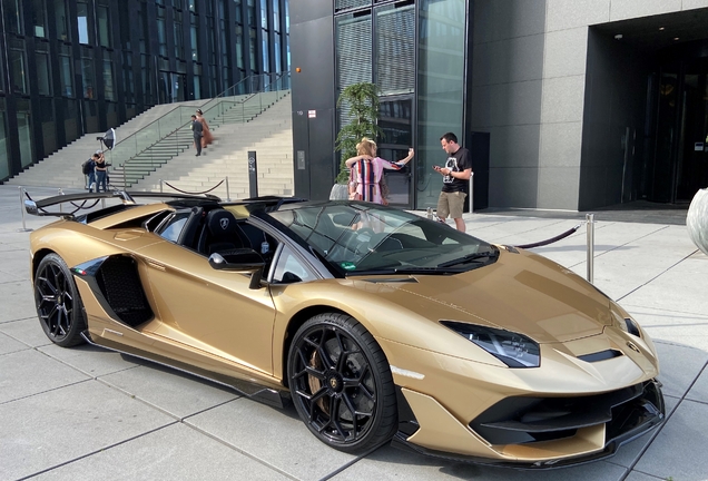 Lamborghini Aventador LP770-4 SVJ Roadster