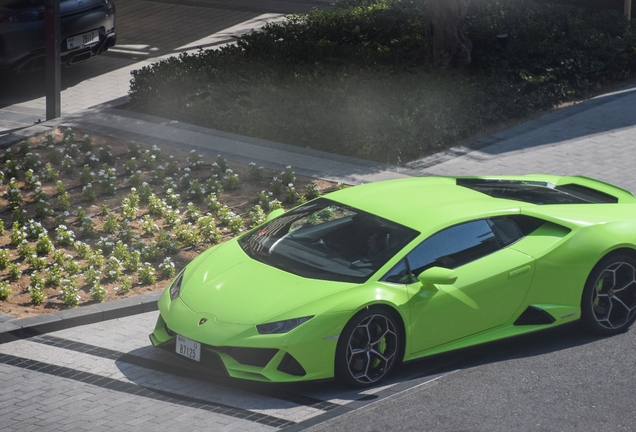 Lamborghini Huracán LP640-4 EVO