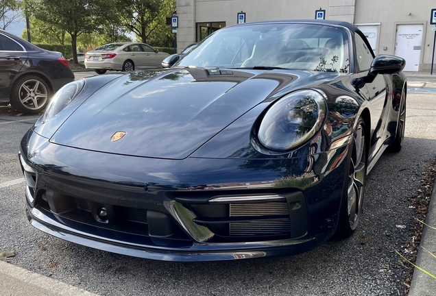 Porsche 992 Carrera S Cabriolet