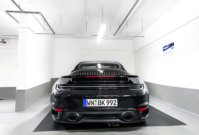 Porsche 992 Turbo S Cabriolet