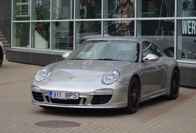 Porsche 997 Carrera 4 GTS