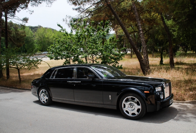 Rolls-Royce Phantom EWB