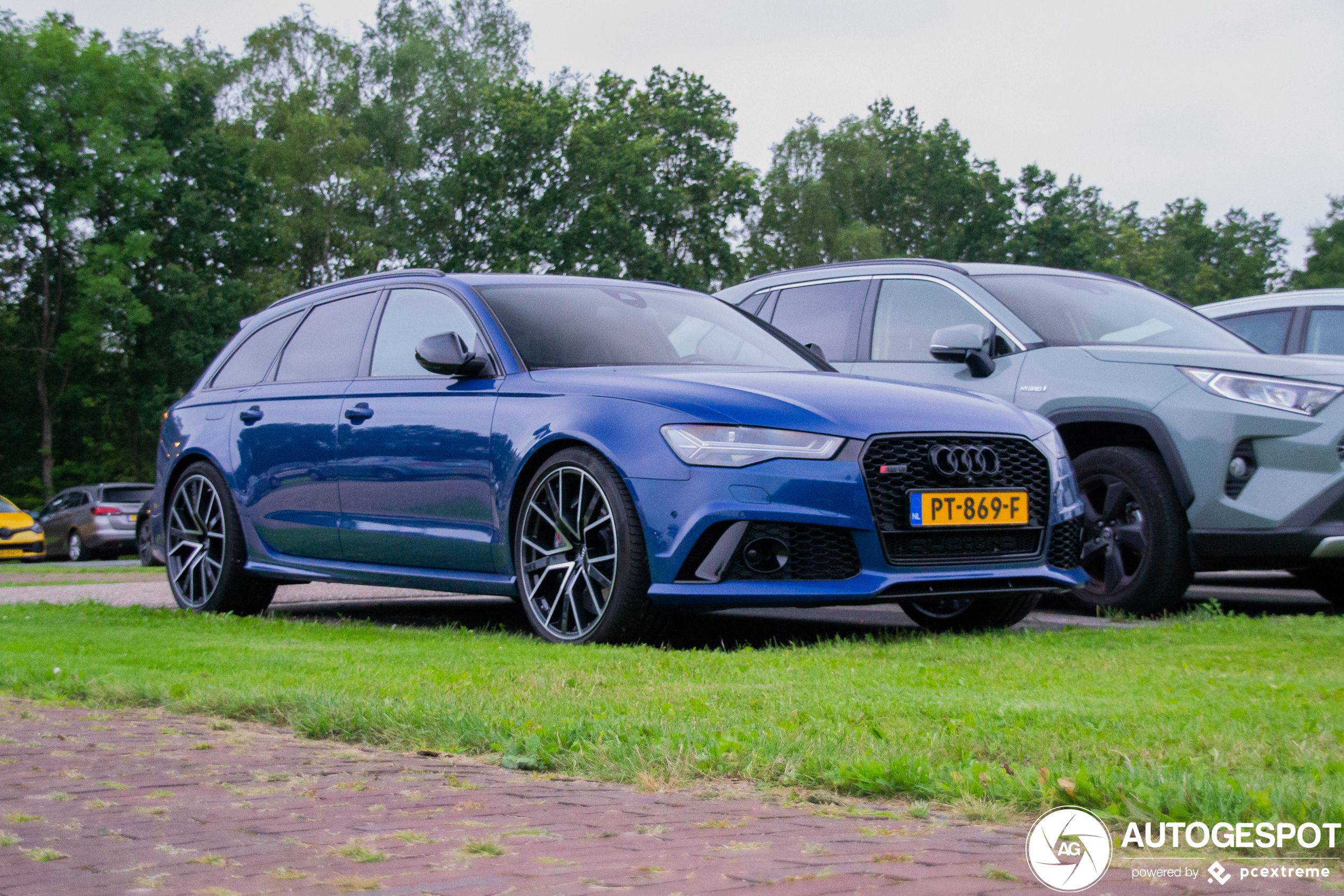 Audi RS6 Avant C7 2015