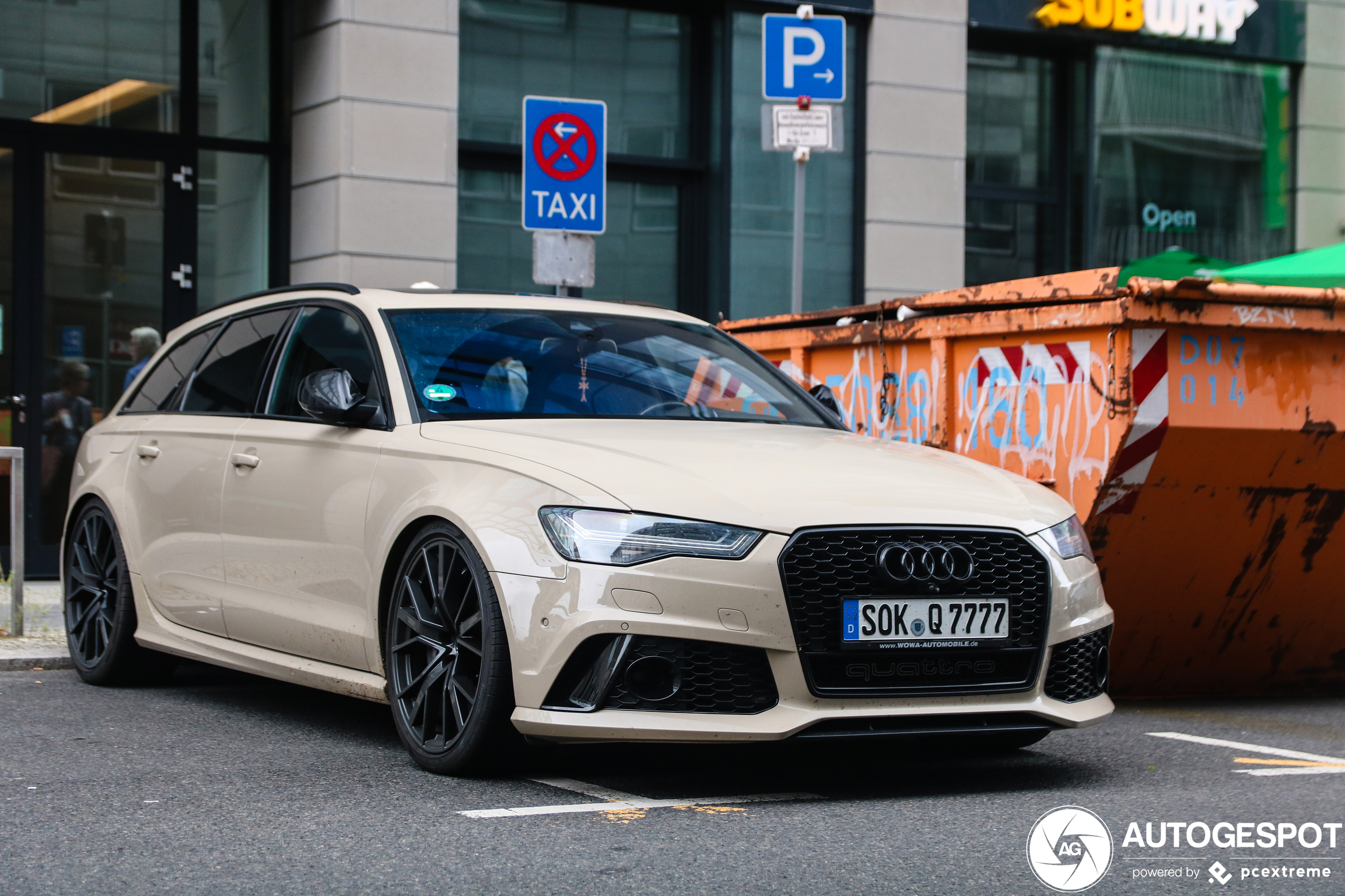 Audi RS6 Avant C7 2015