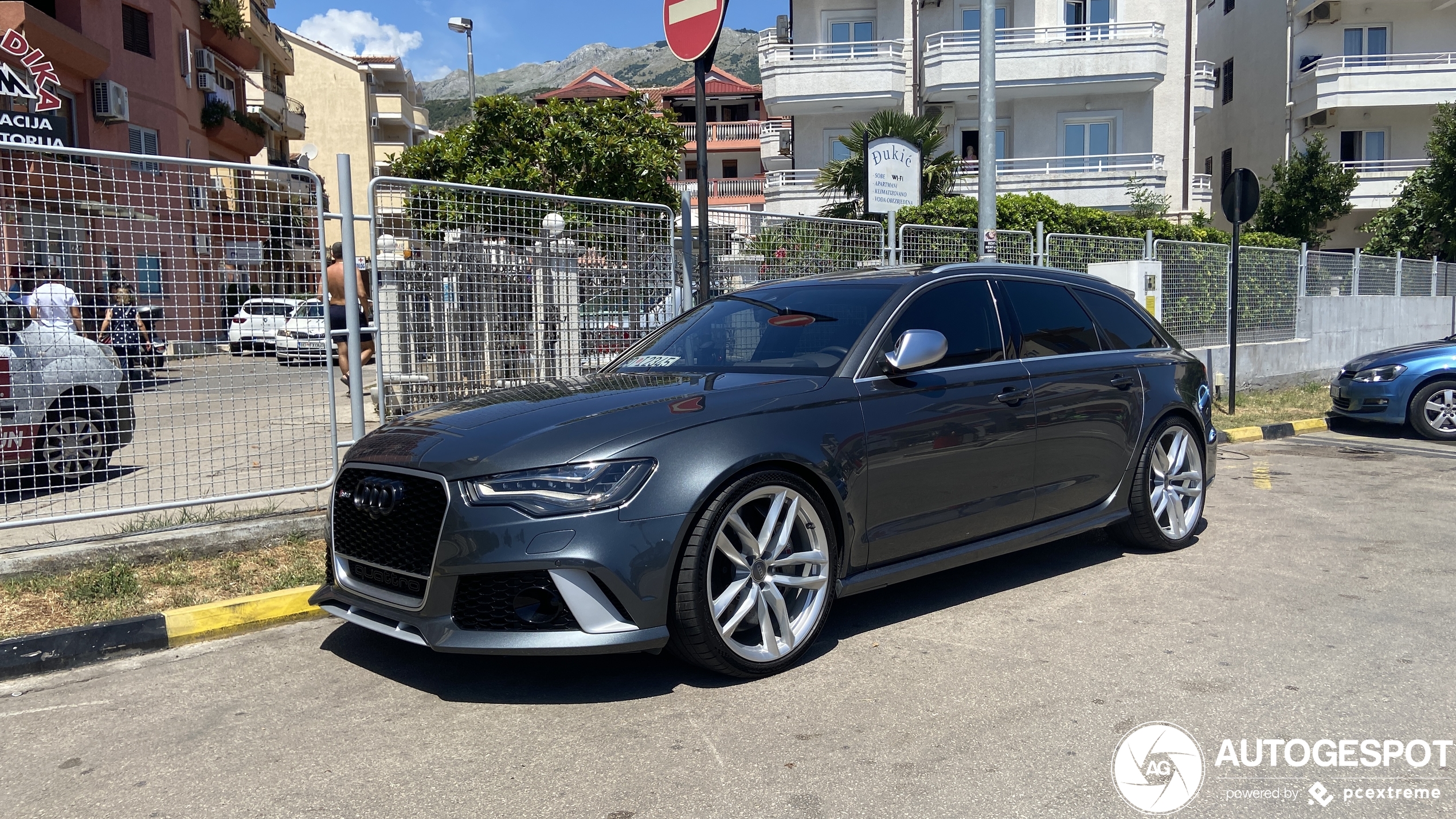 Audi RS6 Avant C7