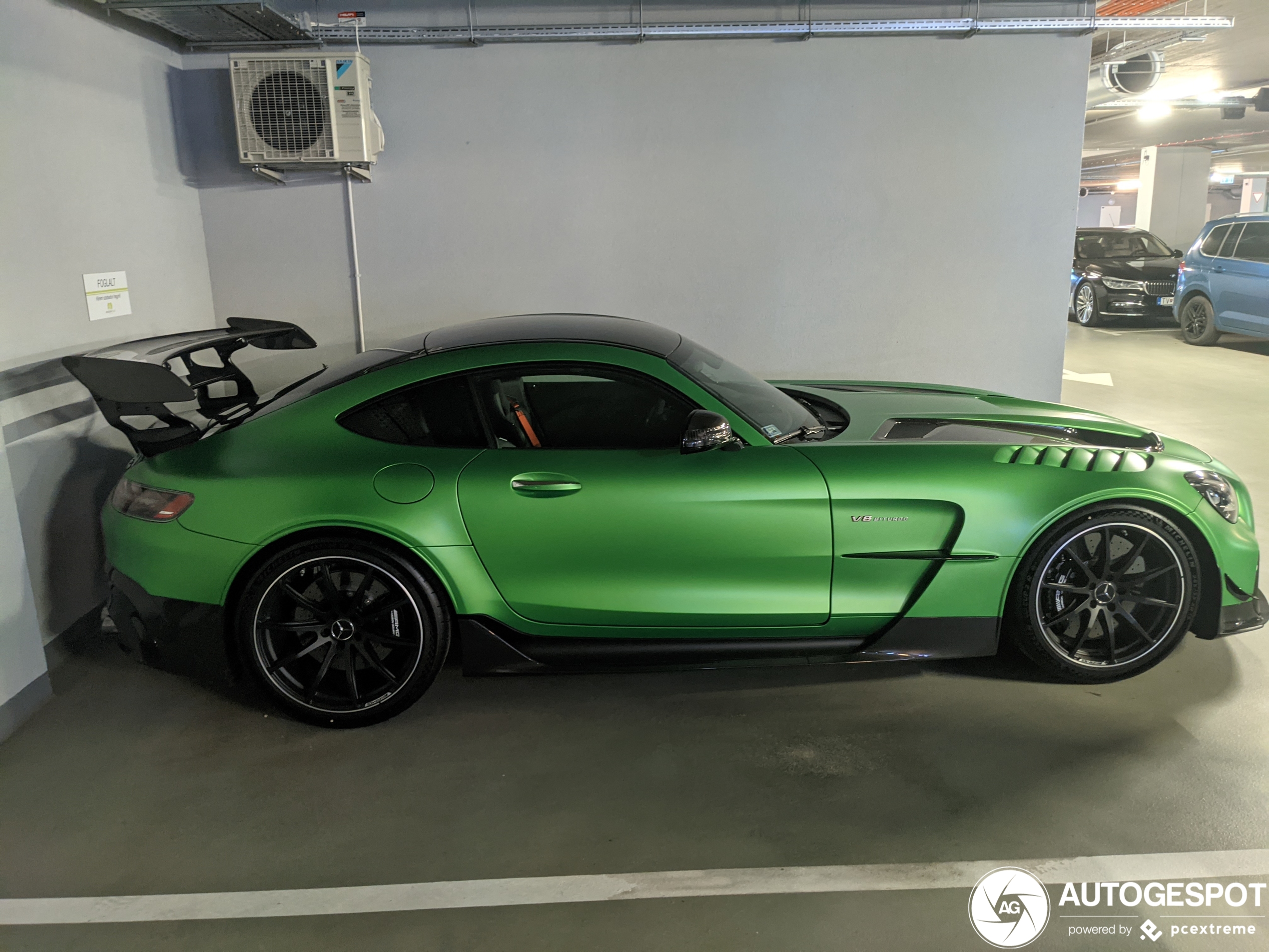 Mercedes-AMG GT Black Series in AMG Green Hell Magno is perfect