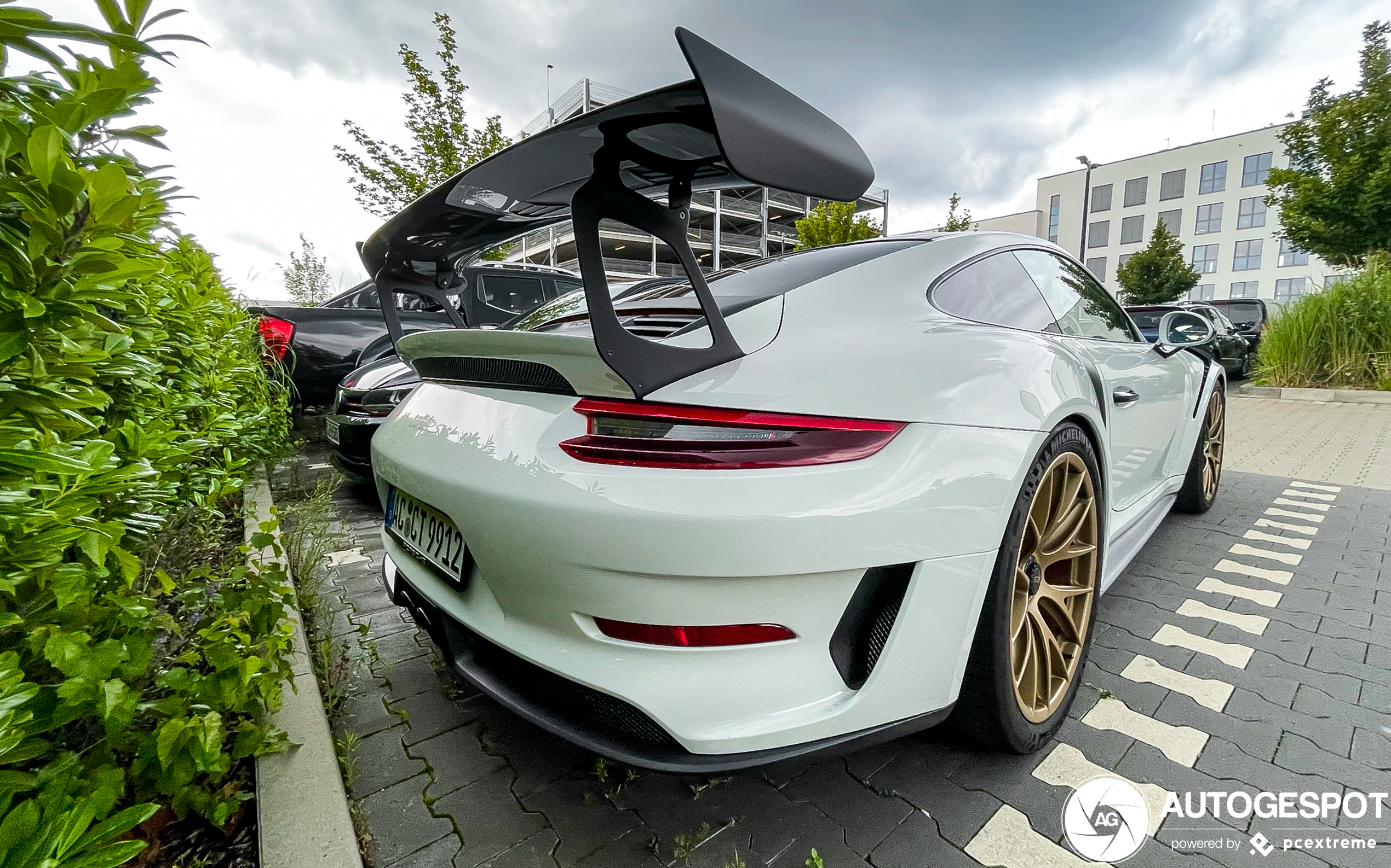 Porsche 991 GT3 RS MkII Weissach Package