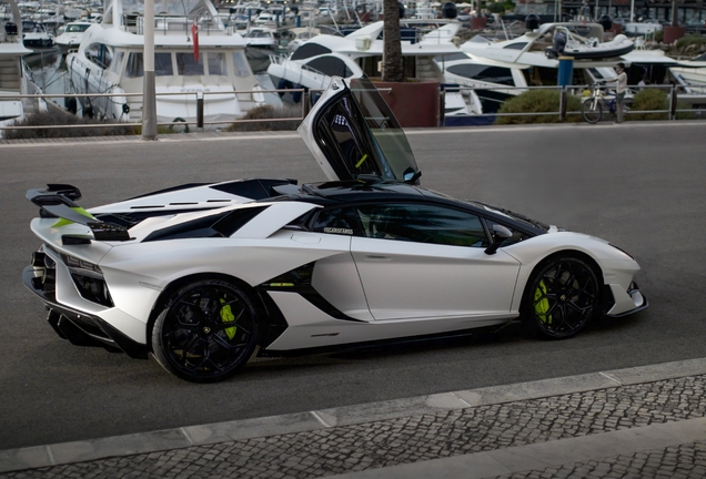 Lamborghini Aventador LP770-4 SVJ Roadster