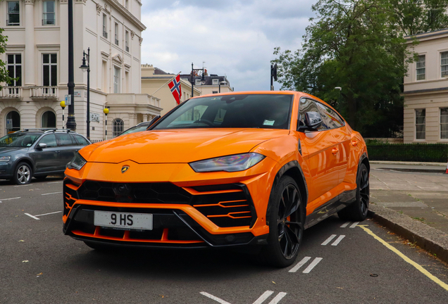 Lamborghini Urus