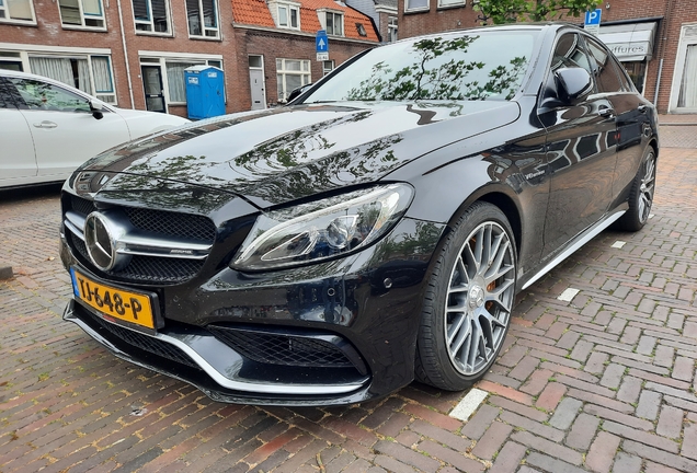 Mercedes-AMG C 63 S W205