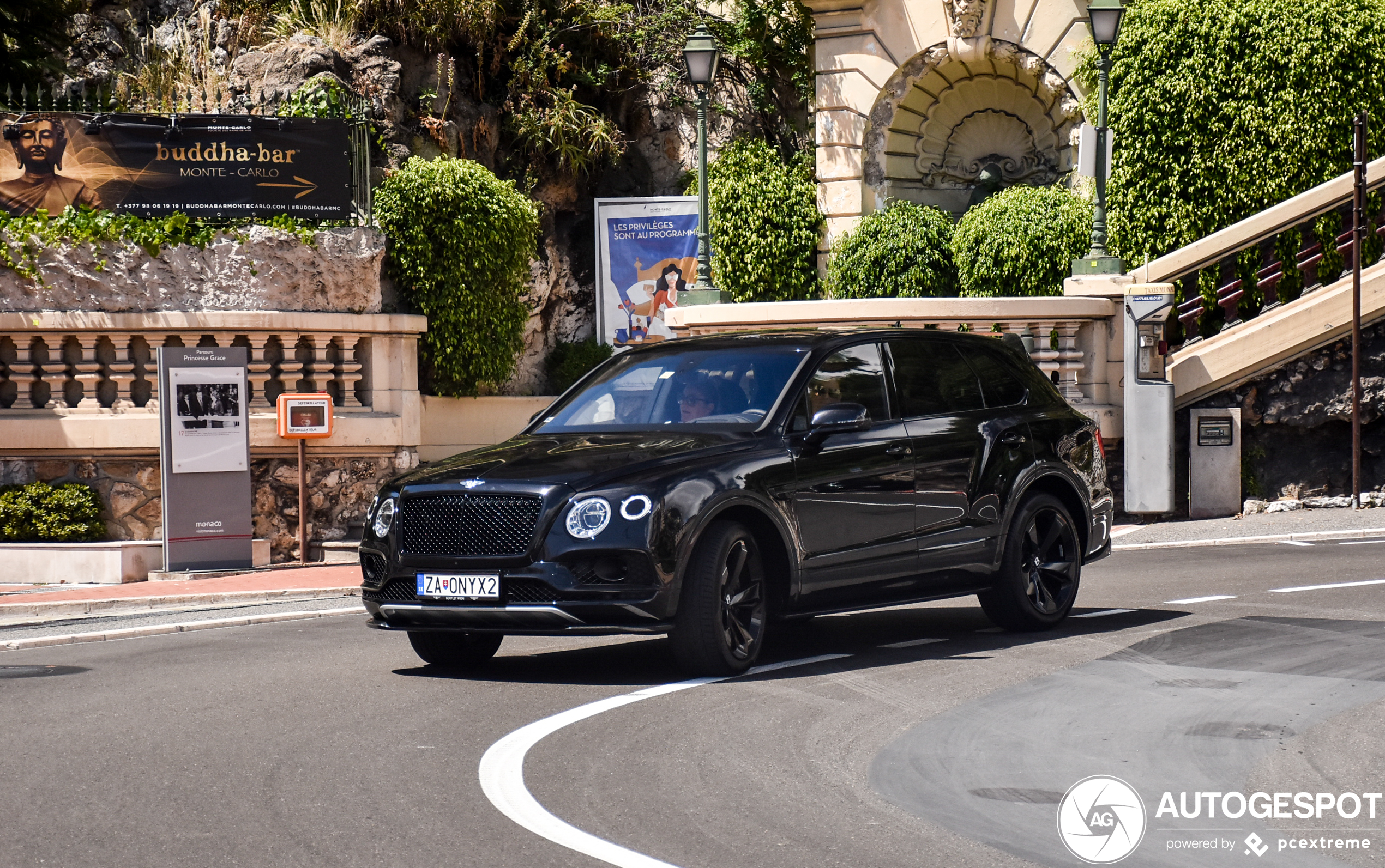 Bentley Bentayga Black Edition