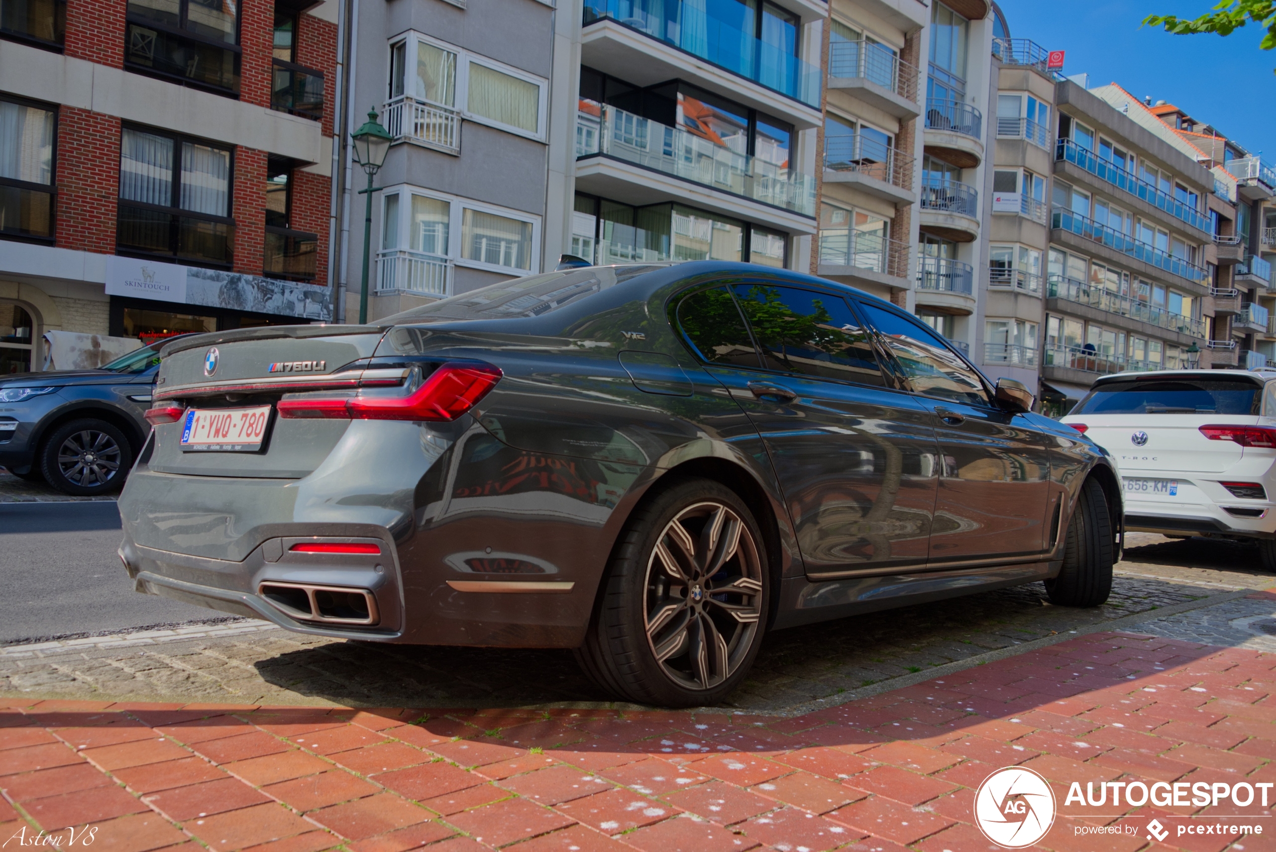 BMW M760Li xDrive 2019