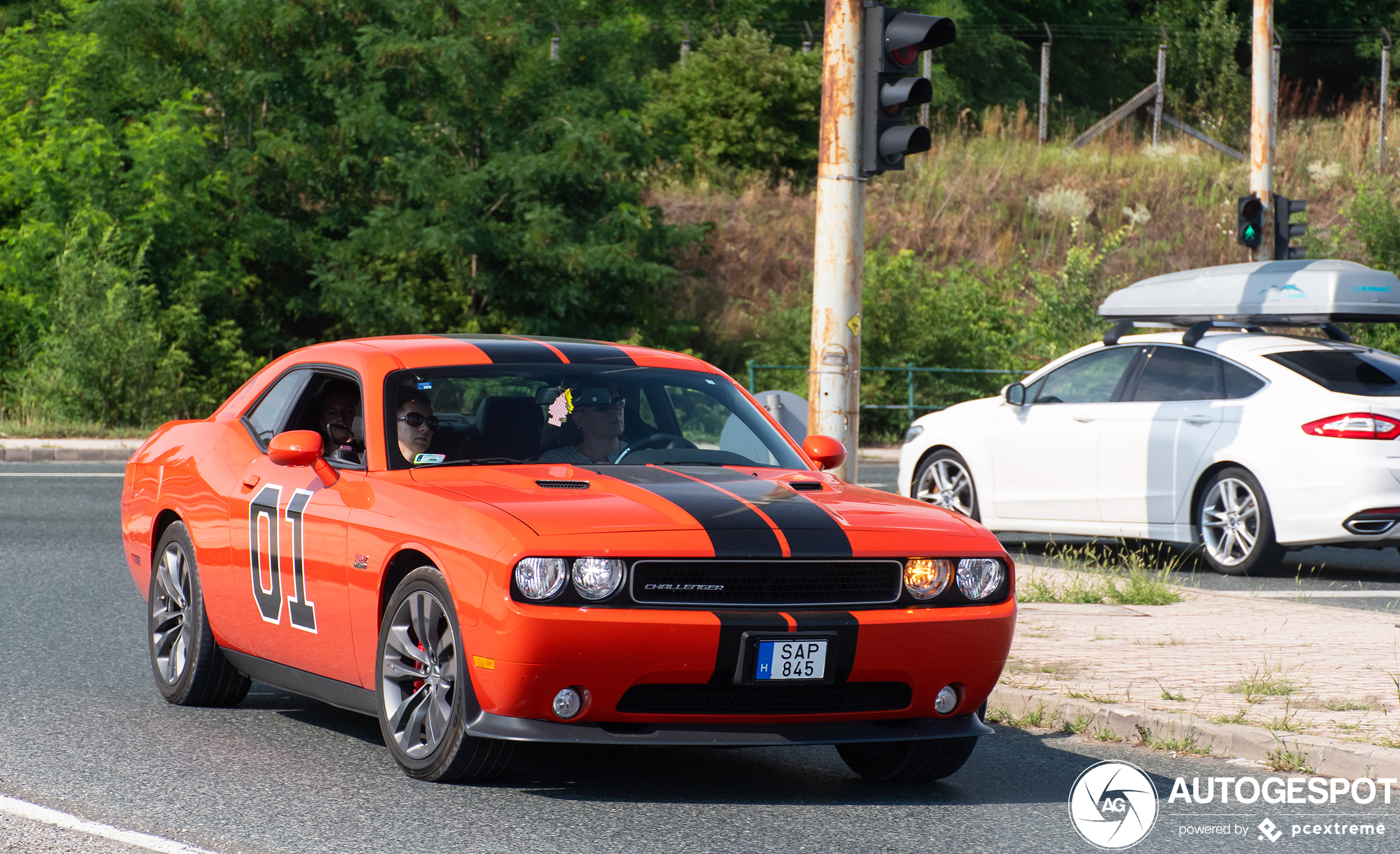 Dodge Challenger SRT-8 392