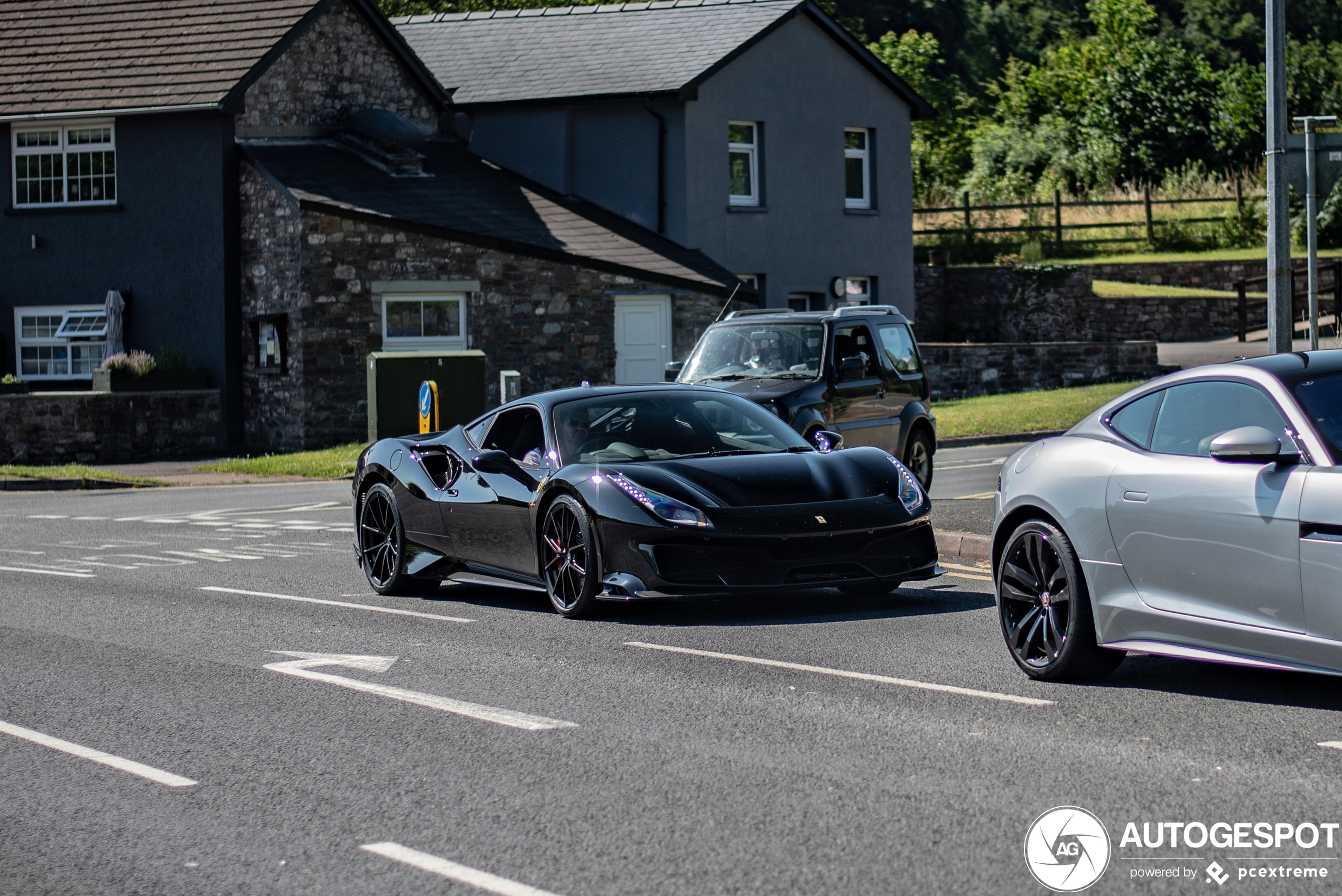 Ferrari 488 Pista