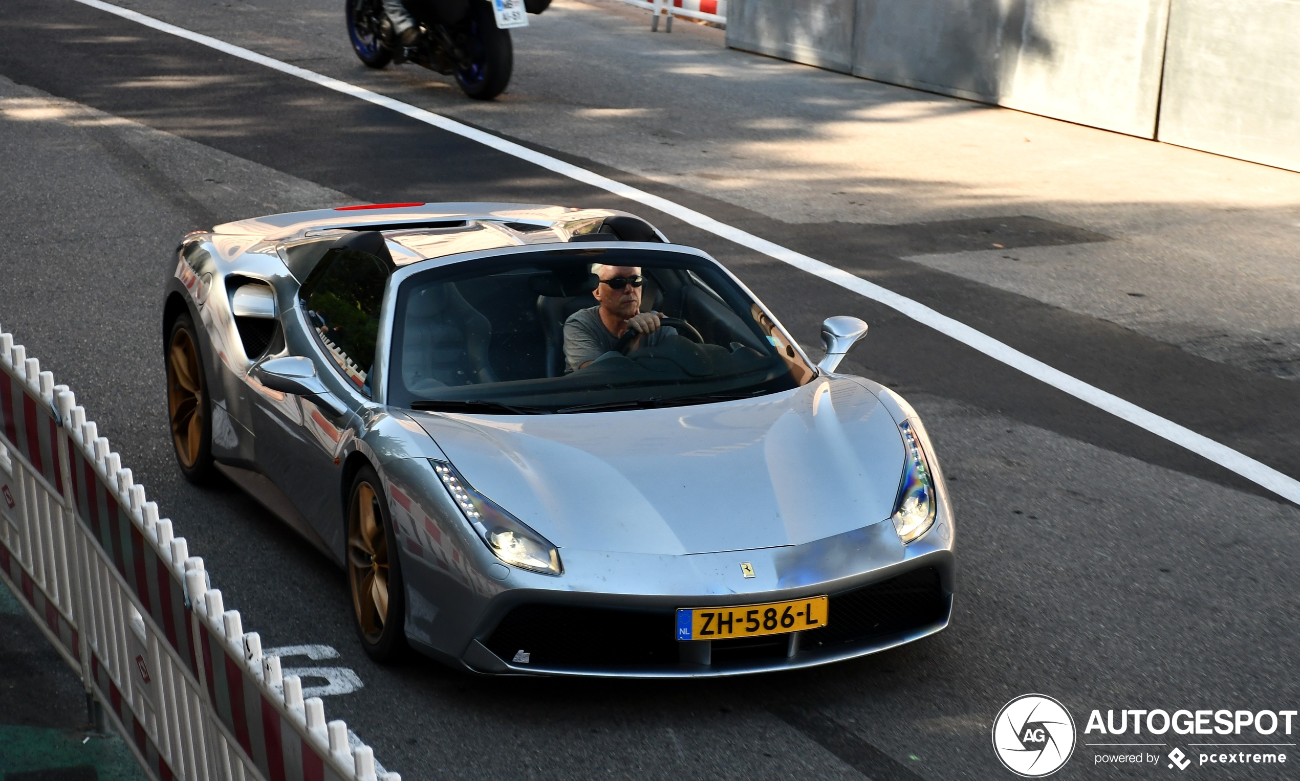 Ferrari 488 Spider